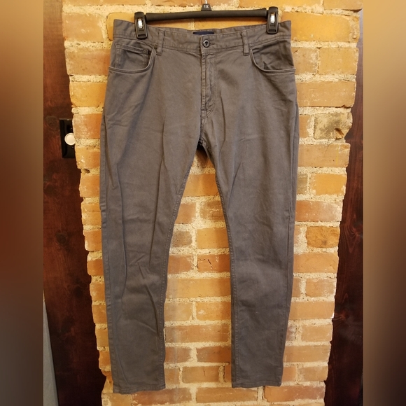 4 PAIRS OF MENS JEANS PANTS BUNDLE LOT ZARA BANANA REPUBLIC RAPID MOVEMENT WORK - Picture 3 of 16